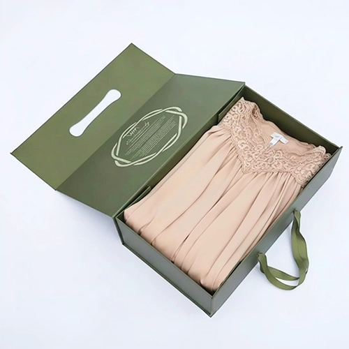 custom-printed-apparel-boxes